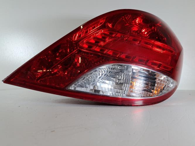 Image Feu arriere principal droit (feux) - PEUGEOT 207