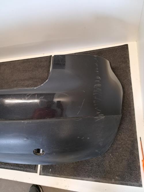 Image Pare choc arriere - VOLKSWAGEN GOLF 5