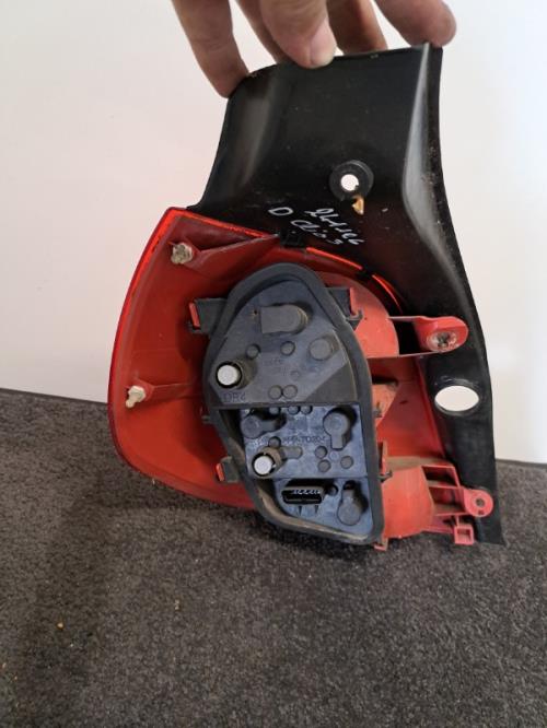 Image Feu arriere principal droit (feux) - RENAULT CLIO 3