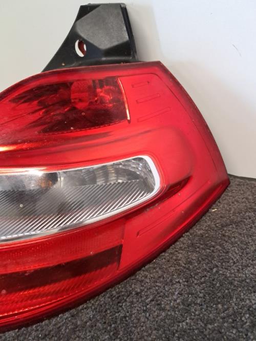 Image Feu arriere principal droit (feux) - RENAULT MEGANE 2