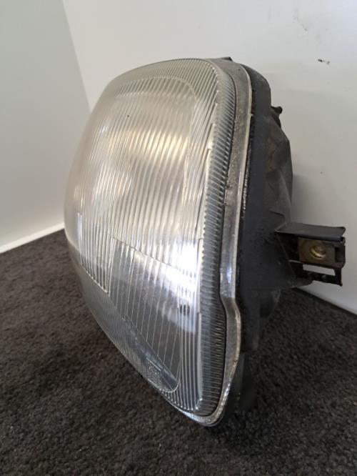 Image Optique avant principal droit (feux)(phare) - RENAULT CLIO 2