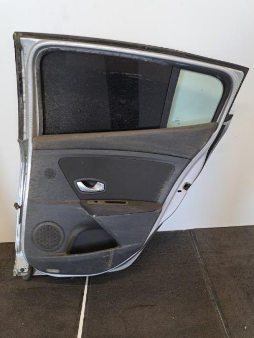 Image Porte arriere droit - RENAULT MEGANE 3