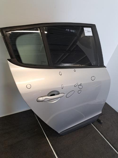 Image Porte arriere droit - RENAULT MEGANE 3