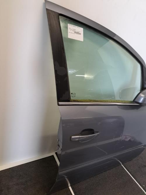 Image Porte avant droit - OPEL ZAFIRA B