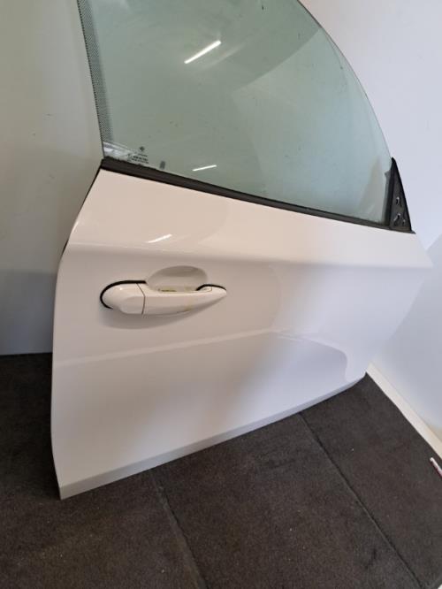 Image Porte avant droit - BMW SERIE 1 E81