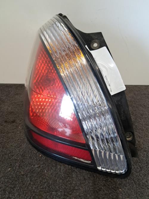 Image Feu arriere principal gauche (feux) - KIA RIO 2