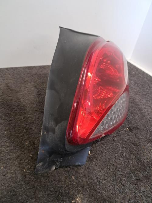 Image Feu arriere principal droit (feux) - PEUGEOT 206+