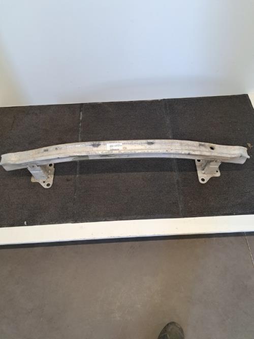 Image Renfort pare choc avant (traverse) - RENAULT MEGANE 2