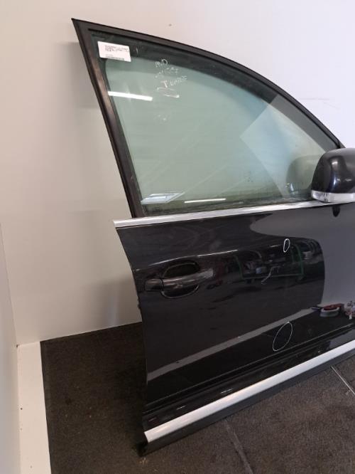 Image Porte avant droit - VOLKSWAGEN TOUAREG 1