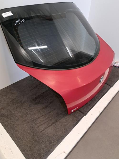 Image Malle/Hayon arriere - ALFA ROMEO GT