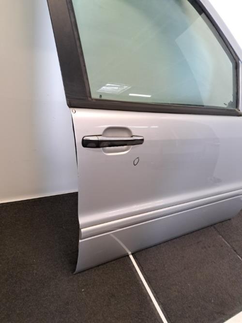 Image Porte avant droit - MERCEDES CLASSE M 163
