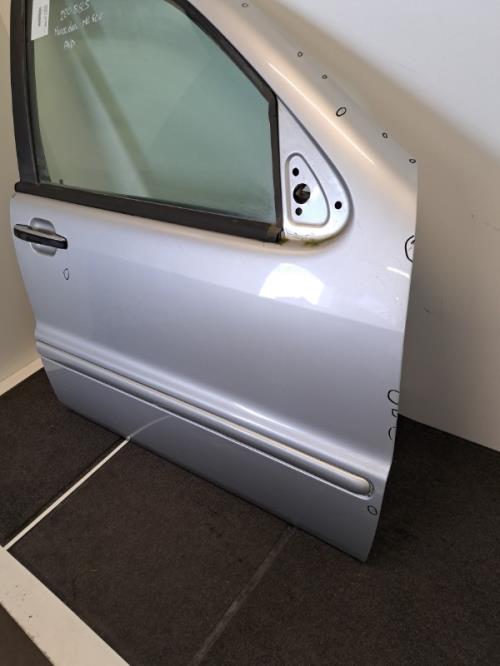 Image Porte avant droit - MERCEDES CLASSE M 163