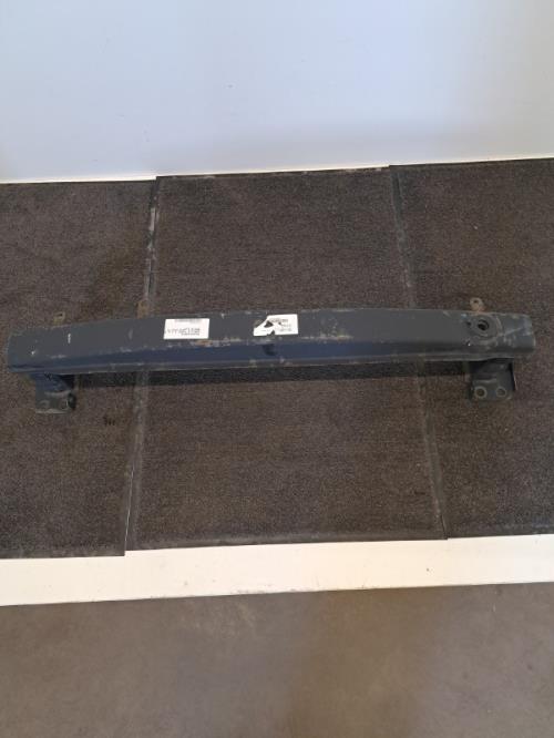 Image Renfort pare choc avant (traverse) - SKODA FABIA 2