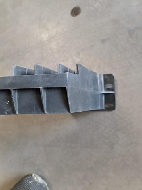 Image Traverse inferieure - CITROEN C4 1
