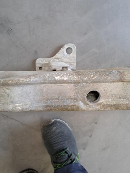 Image Renfort pare choc avant (traverse) - RENAULT SCENIC 2