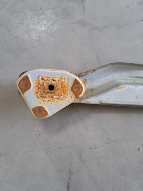 Image Renfort pare choc arriere (traverse) - PEUGEOT 107