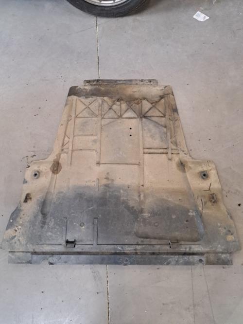 Image Cache sous moteur - RENAULT MEGANE 2