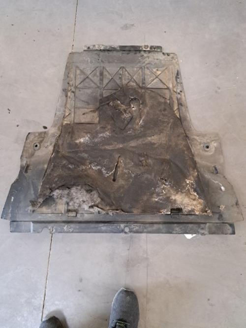 Image Cache sous moteur - RENAULT SCENIC 2