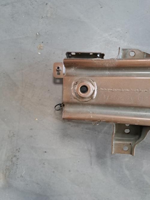 Image Renfort pare choc avant (traverse) - FORD B-MAX