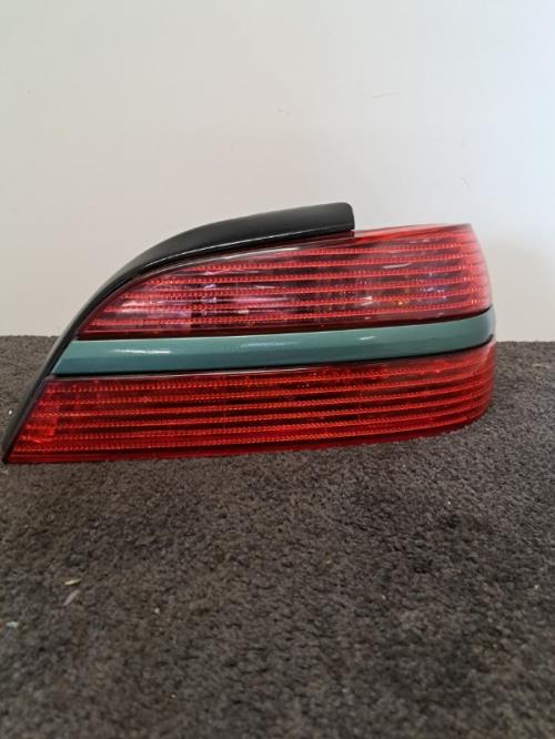 Image Feu arriere principal droit (feux) - PEUGEOT 406