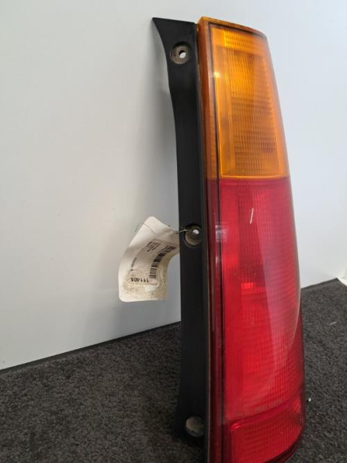 Image Feu arriere principal droit (feux) - HONDA CR-V 1