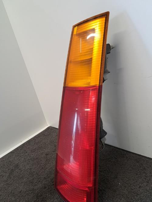 Image Feu arriere principal droit (feux) - HONDA CR-V 1