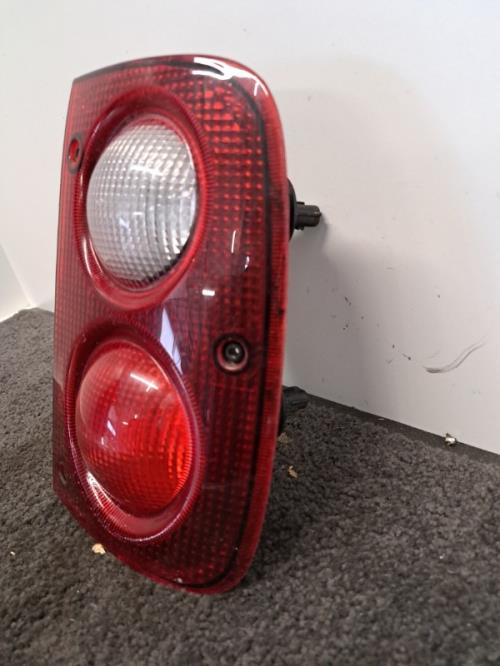 Image Feu arriere principal droit (feux) - LAND ROVER FREELANDER 1