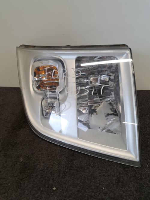 Image Optique avant principal droit (feux)(phare) - FORD TRANSIT 280M