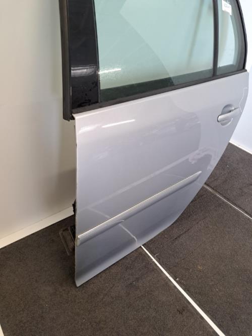 Image Porte arriere gauche - VOLKSWAGEN GOLF 5