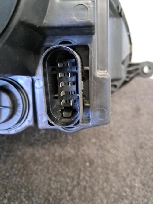 Image Optique avant principal gauche (feux)(phare) - VOLKSWAGEN GOLF 5