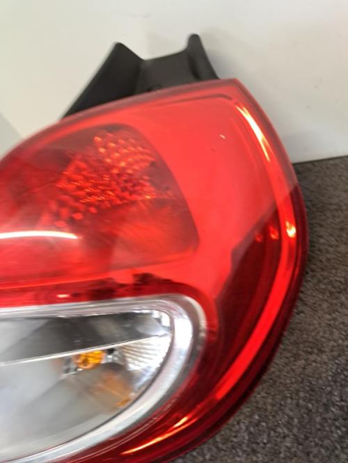 Image Feu arriere principal droit (feux) - RENAULT CLIO 3
