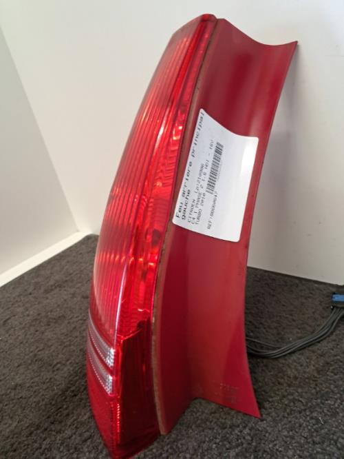 Image Feu arriere principal gauche (feux) - CITROEN C4 1