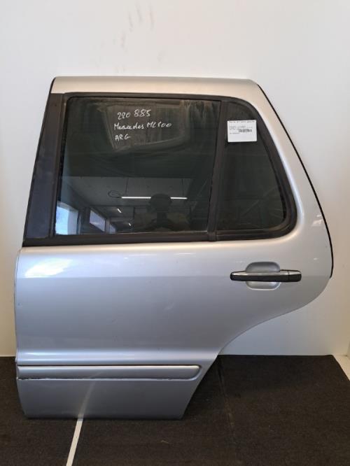 Image Porte arriere gauche - MERCEDES CLASSE M 163
