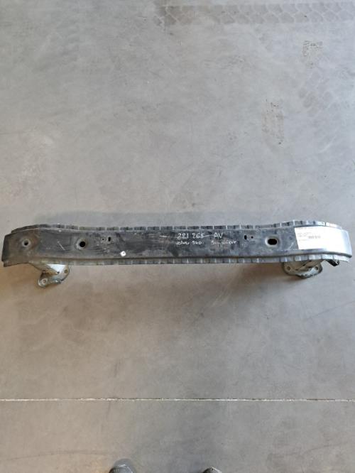 Image Traverse superieure - VOLVO S 40 2