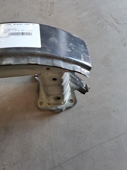 Image Traverse superieure - VOLVO S 40 2