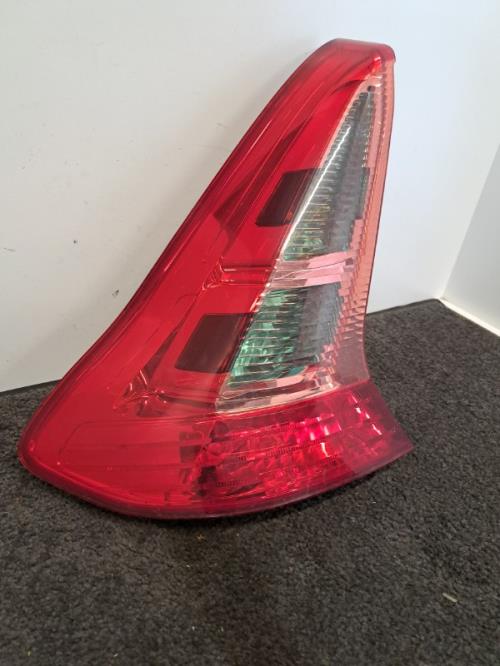 Image Feu arriere principal gauche (feux) - CITROEN C4 1