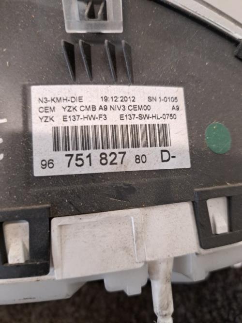 Image Compteur - PEUGEOT 208 1