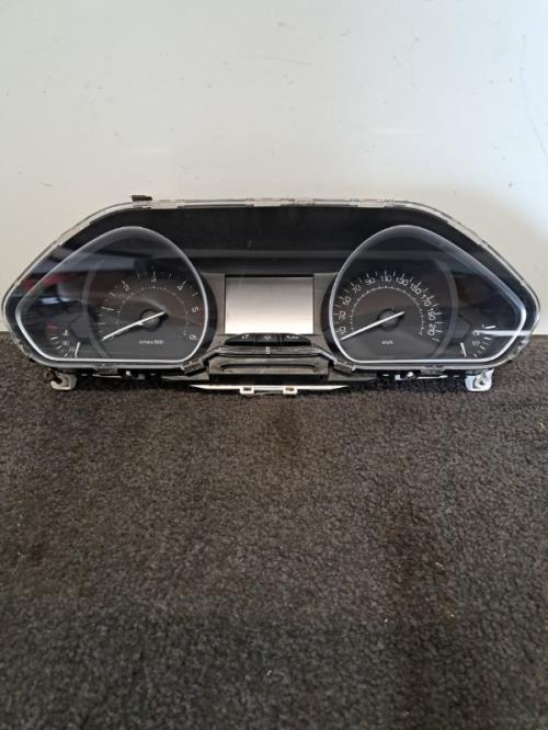 Image Compteur - PEUGEOT 208 1