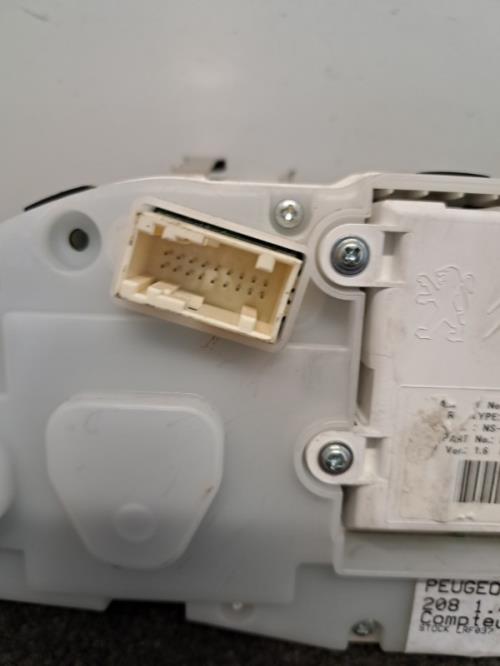Image Compteur - PEUGEOT 208 1