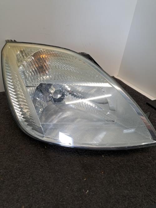 Image Optique avant principal droit (feux)(phare) - FORD FIESTA 5