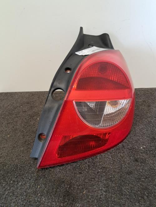 Image Feu arriere principal droit (feux) - RENAULT CLIO 3