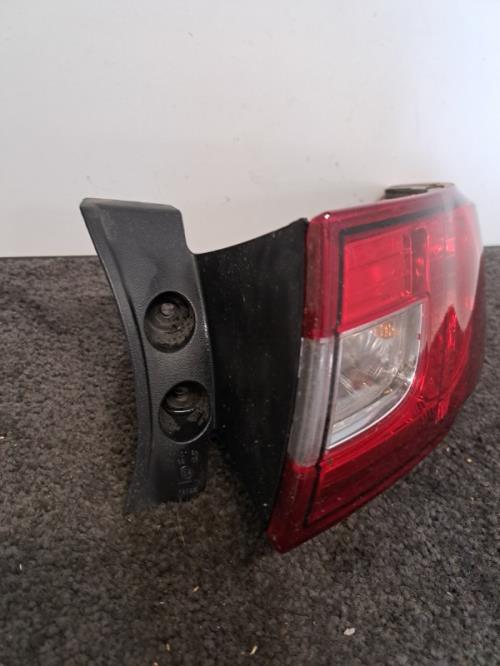 Image Feu arriere principal droit (feux) - RENAULT CLIO 4