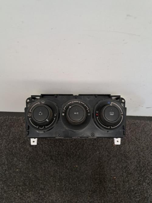 Image Commande chauffage - PEUGEOT 308 1