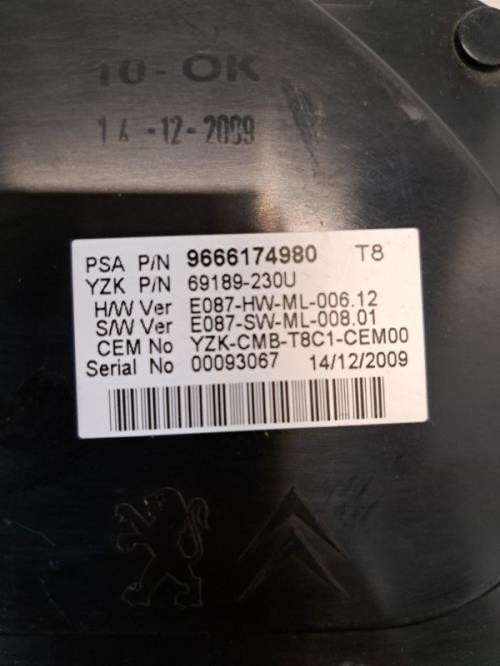 Image Compteur - PEUGEOT 3008 1
