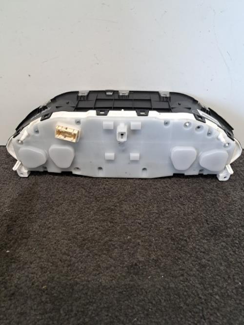 Image Compteur - PEUGEOT 208 1