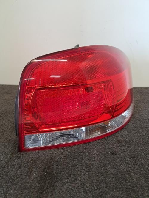 Image Feu arriere principal droit (feux) - AUDI A3 2