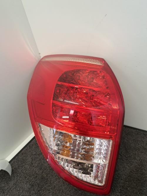 Image Feu arriere principal gauche (feux) - TOYOTA RAV4 3