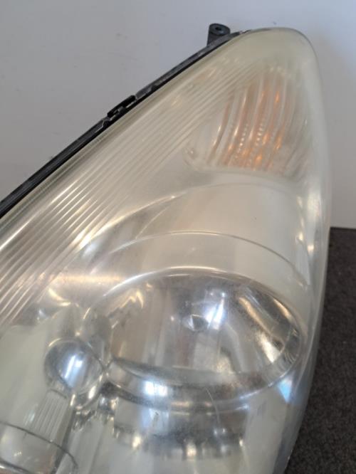Image Optique avant principal gauche (feux)(phare) - TOYOTA COROLLA VERSO 2