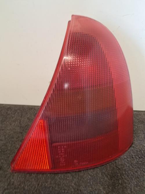Image Feu arriere principal droit (feux) - RENAULT CLIO 2