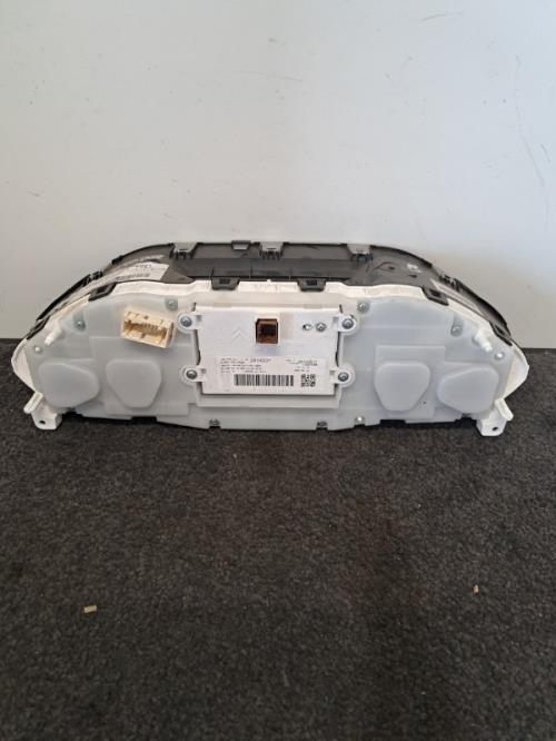 Image Compteur - PEUGEOT 2008 1